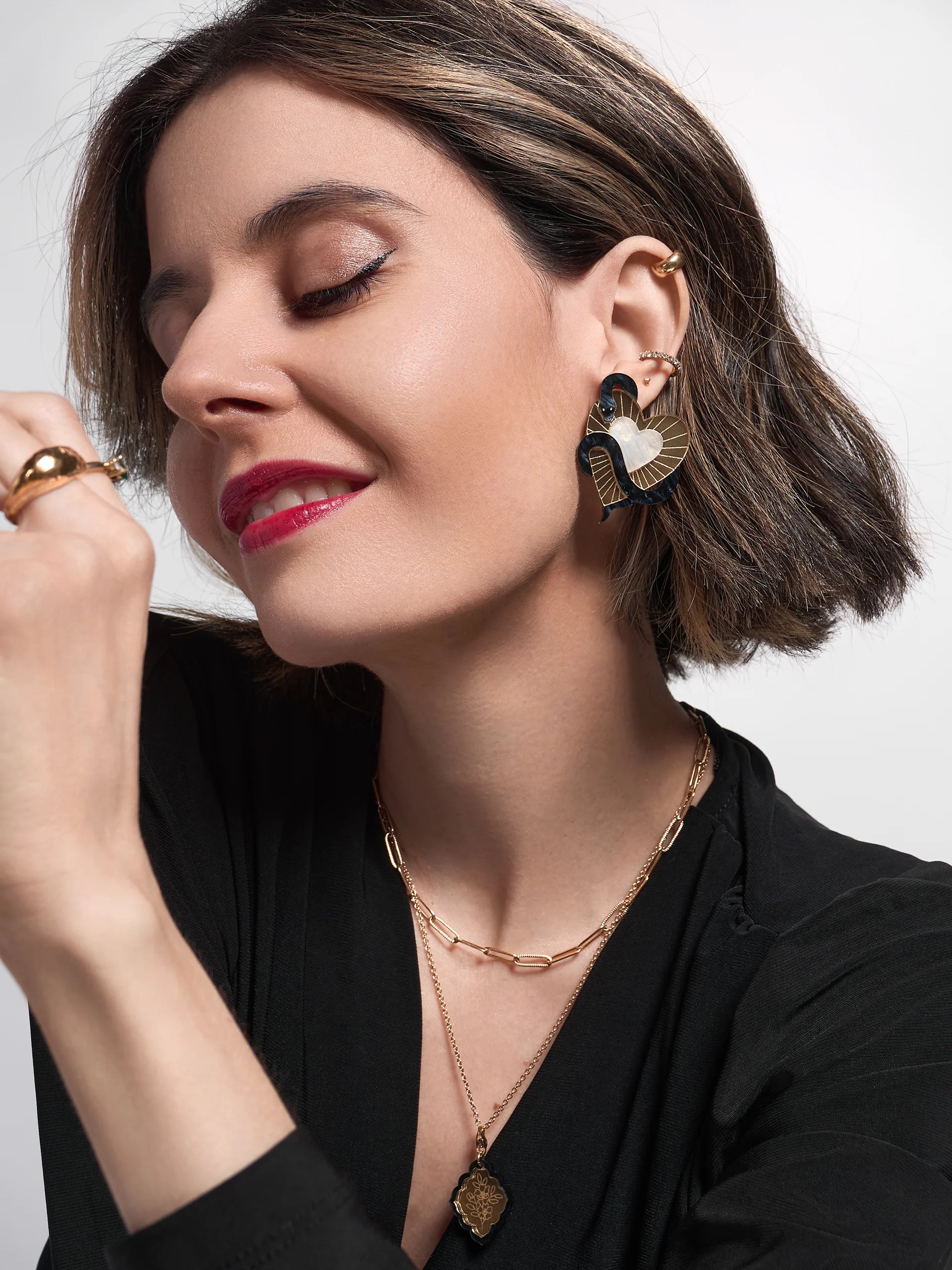 Ofidia Heart Earrings